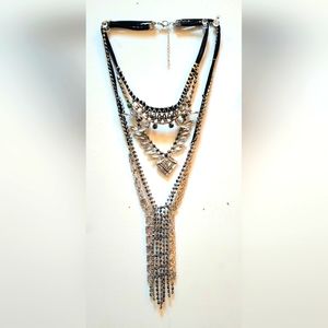 FREE PEOPLE layered necklace.